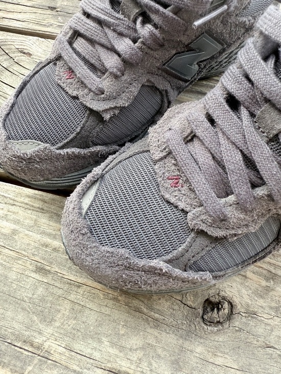 New Balance 2002R main image 6